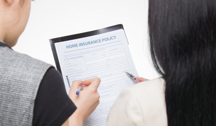 découvrez nos solutions d'assurance habitation adaptées à vos besoins. protégez votre maison et vos biens avec des couvertures complètes et un service client exceptionnel. obtenez un devis dès aujourd'hui!